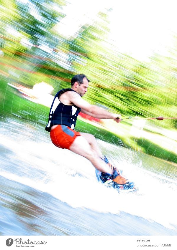 wakeboardinginthulba Wassersport Sommer Sport Wakesurfing