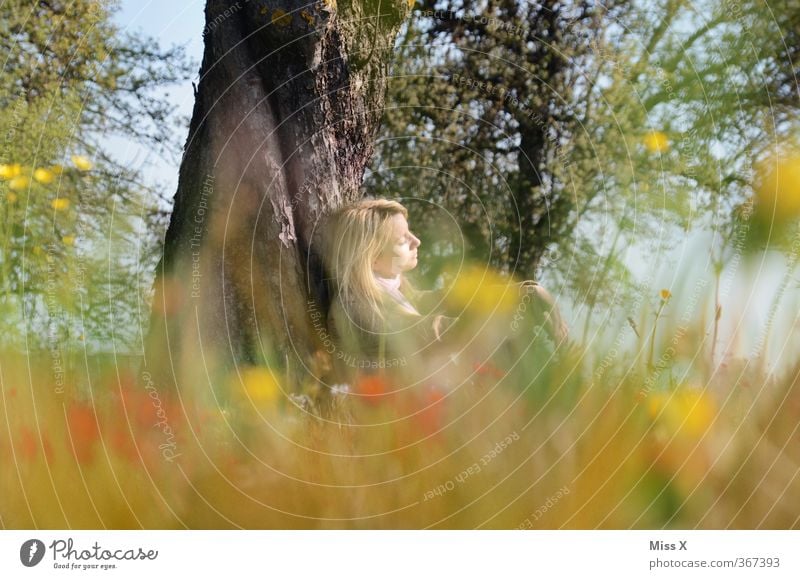 Sommertraum Wohlgefühl Zufriedenheit Erholung ruhig Meditation Ausflug Sommerurlaub Sonne Sonnenbad Mensch feminin Junge Frau Jugendliche 1 18-30 Jahre