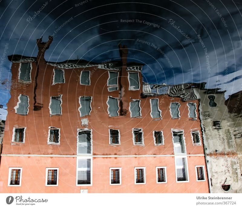 Wasserfarben Himmel Gewitterwolken Herbst Flussufer Riva Vena Kanal Chioggia Veneto Italien Dorf Fischerdorf Kleinstadt Hafenstadt Altstadt Haus Bauwerk Gebäude