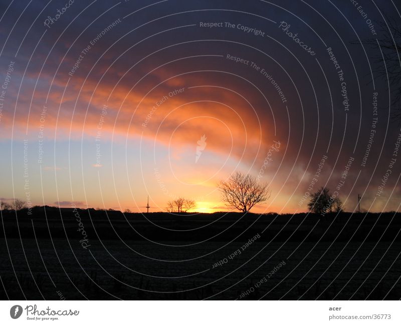 Die Ruhe vor dem Sturm Sonnenaufgang Wolken Wetter Regen Himmel