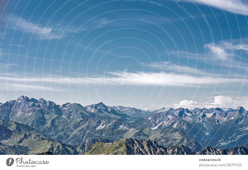 Allgäuer Berglandschaft in Süddeutschland Berge u. Gebirge Bergkette Landschaft Panorama Schönheit in der Natur szenische Darstellungen Himmel Wolkenlandschaft