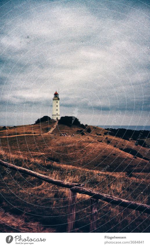 Kap Arkona Leuchtturm Leuchtturmwärter Leuchtturm im Nebel Rügen Rügenbrücke Insel Meer Ostsee Touristen Urlaub leuchten Signal