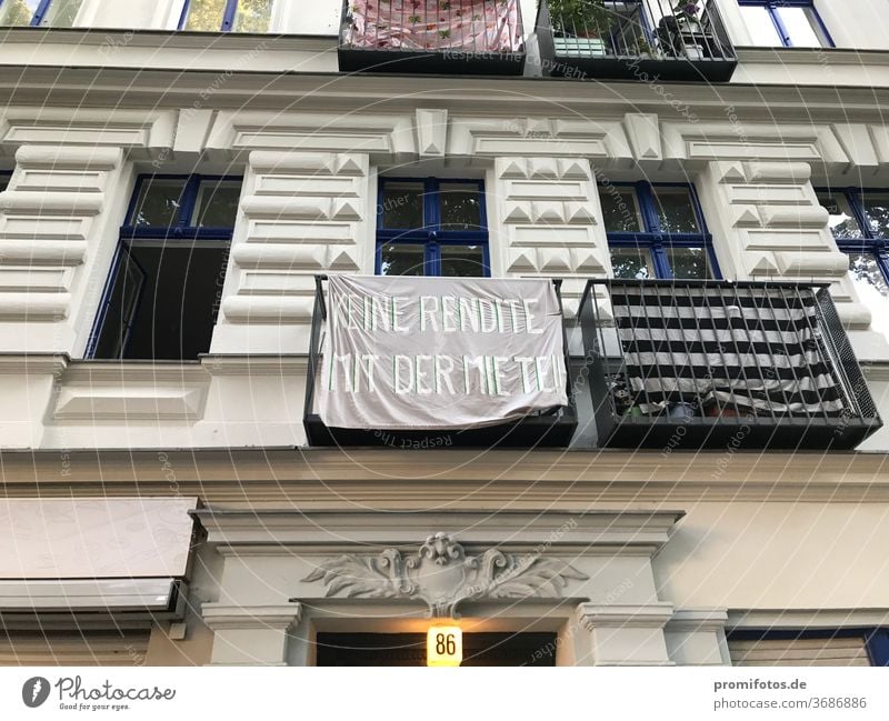 Protest: "Keine Rendite mit der Miete" / Foto: Alexander Hauk miete mieten wohnung mietwohnung mietzahlungen mietwucher mieter mieterschutz mieterschutzverein