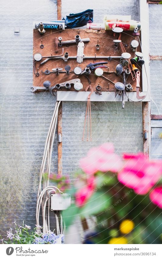 Gärtnerei Bewässerung Gießkanne gießen utensilien garten wasser Blumen Gewächshaus Gewächshaustunnel