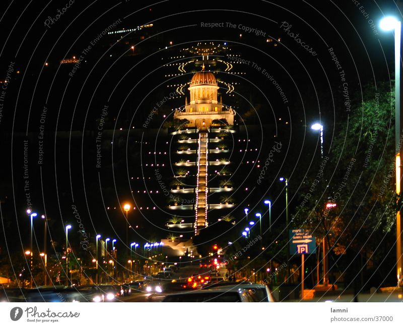 Baha’i Park Haifa Bahai Tempel Israel Nacht Stadt Karmelberg Verkehr historisch Licht Berge u. Gebirge Dutsches Viertel Ben Gurion Straße