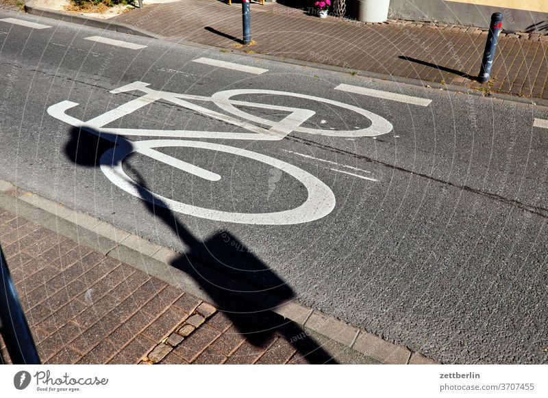 Fahrradstraße alt altstadt antik architektur fachwerk fachwerkhaus geschichte historie mittelalter museal museum nordrhein-westfalen soest radweg fahrradweg