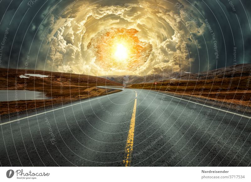 Apokalypse vision surreal endzeit lost gänsehaut landstraße zeitreise apokalypse postapokalypse wolken tunnel person universum dimension abstrakt fantasy sonne