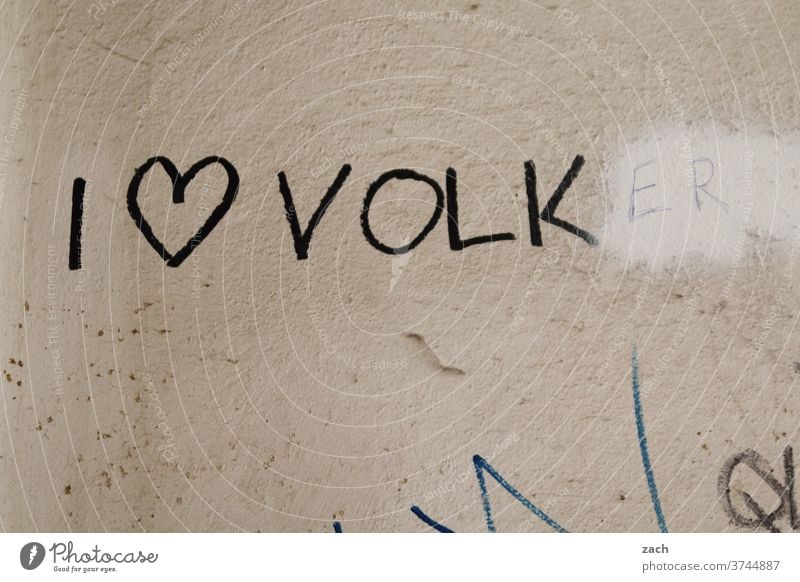 Wir sind das Volker Graffiti streetart Street Mauer Wandmalereien Fassade Botschaft Buchstaben Ziffern & Zahlen Jugendkultur Kunst Straßenkunst Kreativität