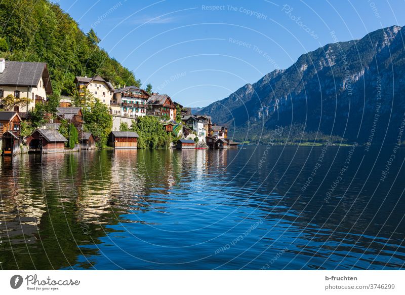 Hallstatt - Bergdorf im Salzkammergut, Österreich Dorf Idylle Außenaufnahme Ferien & Urlaub & Reisen Tourismus Natur Massentourismus hallstatt Oberösterreich