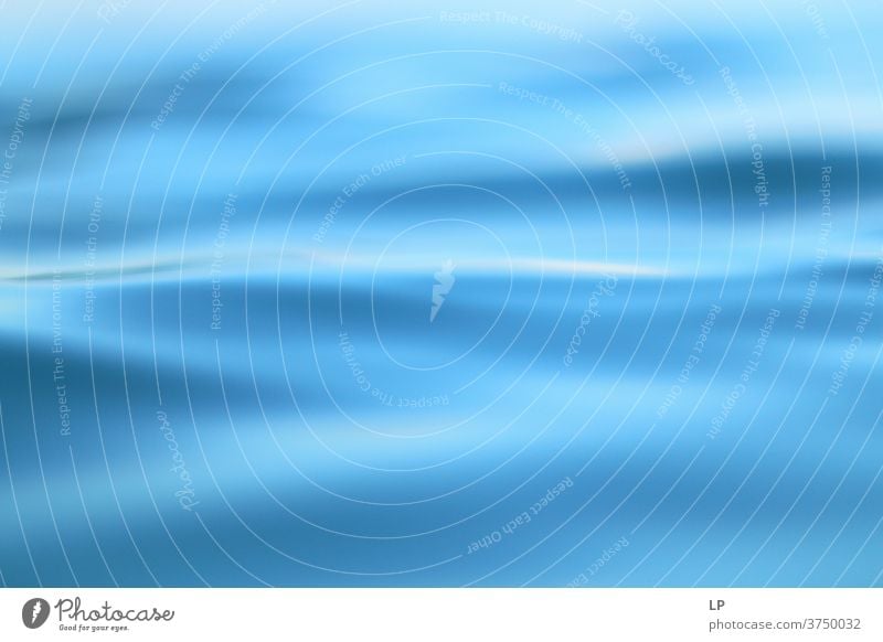 blaues Meer Detail- Wasseroberfläche Bewegungsunschärfe Kontrast Schatten Licht Textfreiraum Mitte Textfreiraum unten Textfreiraum oben Textfreiraum rechts