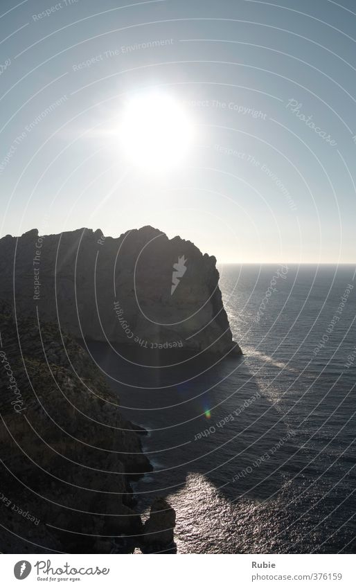 Mirador del Mal Pas Ausflug Sonne Insel wandern Wolkenloser Himmel Sommer Schönes Wetter Felsen Küste Meer Blick gigantisch Unendlichkeit blau grau Glück