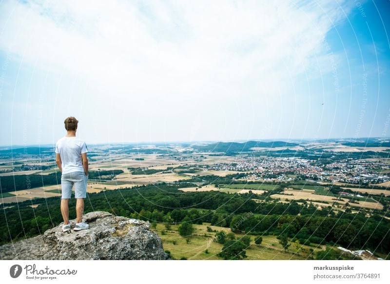 Blick vom Staffelberg Staffelberg Kapelle Oberfranken Obermain Gottesgarten Bad Staffelstein Berg Kultstätte Brauchtum Religion Wanderziel Wandern Entdecken