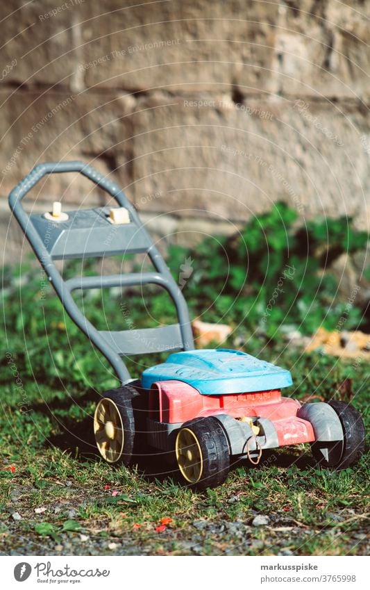 Kinderrasenmäher Spielzeug Kindheit Spielgerät Miniatur Rasenmäher Kindergarten Spielplatz