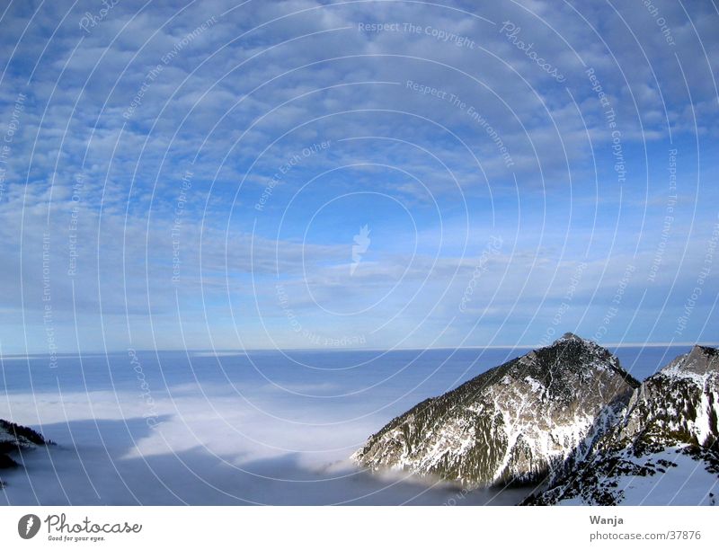 Wolkenmeer Wolkendecke Horizont Berge u. Gebirge