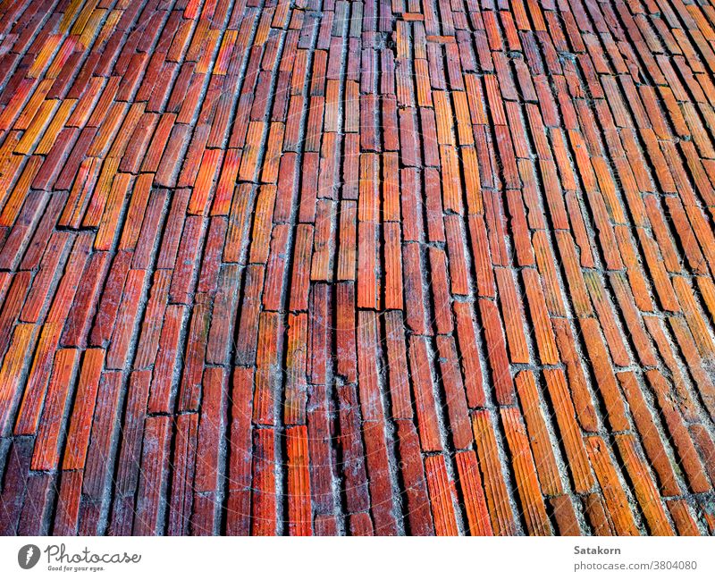 Textur des roten Ziegelbodens und des Weges Baustein Steingut Stock Laufsteg Spaziergang Hintergrund Muster Design abstrakt Landschaftsarchitektur Boden Fußweg