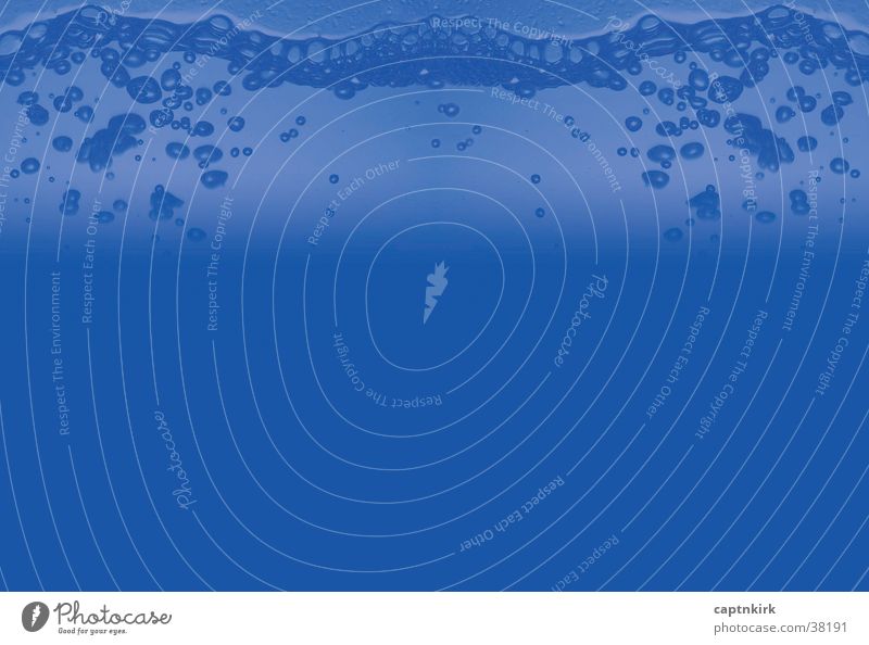 Wassersprudel Luftblase Mineralwasser Getränk Blubbern Ernährung blau