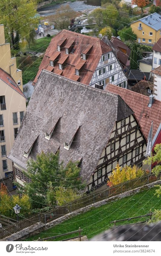 Fachwerkhäuser in Horb am Neckar Altstadt Geschichte Stadtgeschichte historisch alt Architektur Mittelalter Dach Gauben Holzfachwerk Riegelhaus Restaurierung