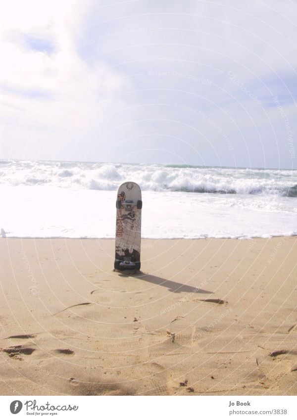 Urban Surfing Skateboarding Strand Meer Frankreich Wellen Fototechnik Board Rolle Sand