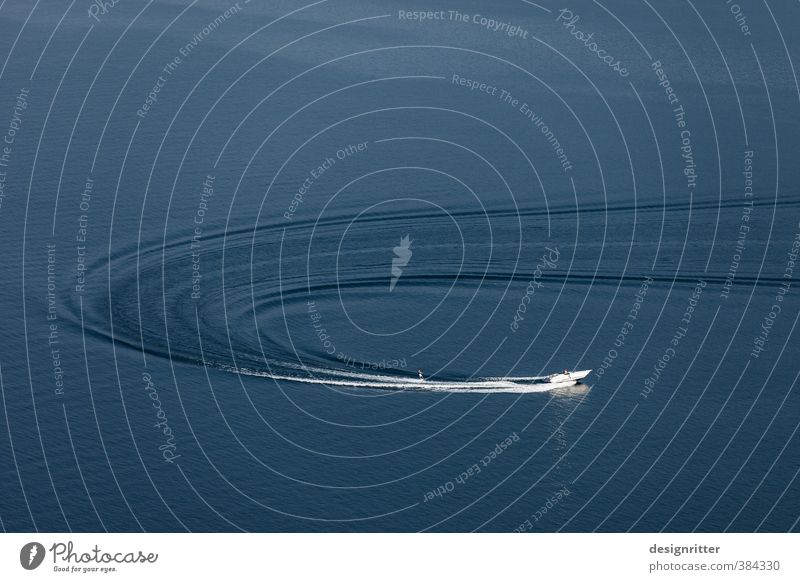 ´ne Runde drehen Freizeit & Hobby Ferien & Urlaub & Reisen Tourismus Ausflug Sommer Sommerurlaub Meer Sport Wassersport Wasserski Wasserskifahrer Surfen Surfer