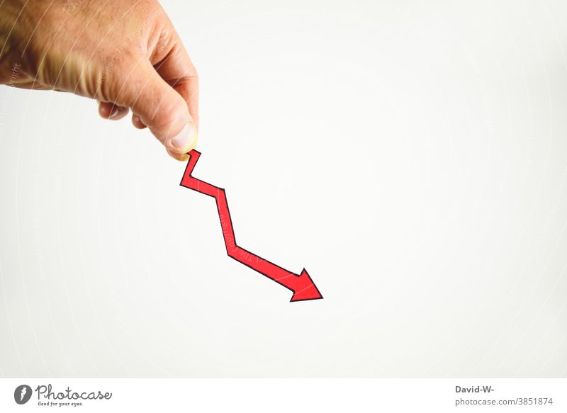 Pfeil zeigt Rückgang an abwärts Statistik deflation Ergebnis Zukunft negativ Misserfolg rückgang Aktien Wirtschaft Richtung Börse