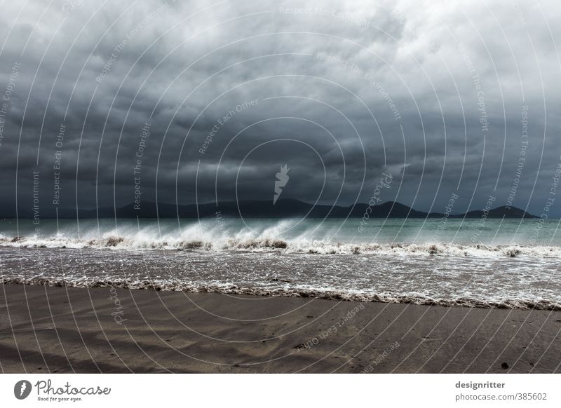 Extase Ferien & Urlaub & Reisen Abenteuer Sommerurlaub Strand Urelemente Himmel Wolken Gewitterwolken Klima Wetter Unwetter Wind Sturm Wellen Küste Meer