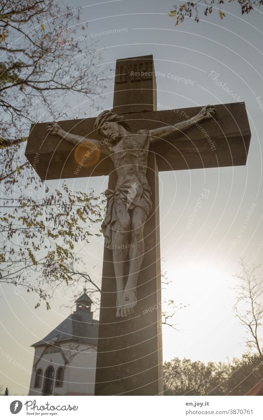 Jesus am Kreuz Jesus Christus jesus Symbole & Metaphern Religion & Glaube Christentum Christliches Kreuz Gott Hoffnung heilig Kruzifix Spiritualität Trauer