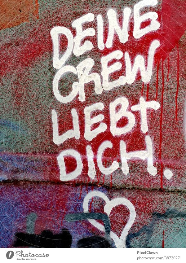 Graffiti zum Thema Freundschaft Wand Schriftzeichen Mauer Buchstaben Gebäude Schilder & Markierungen Wort Außenaufnahme