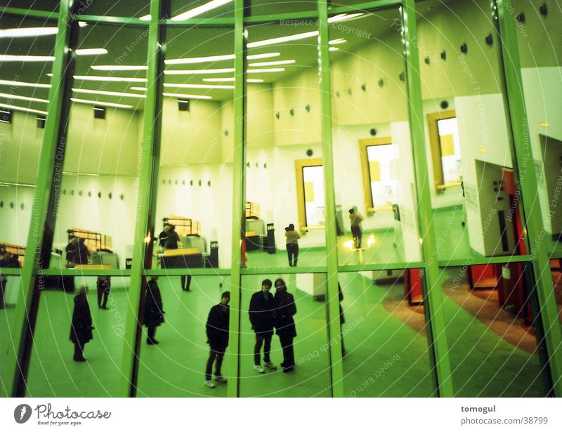 Spiegelhalle Mensch Architektur Lagerhalle Reflektion