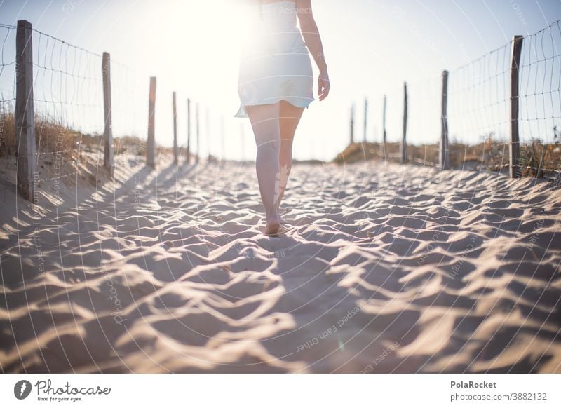 #A0# Weg zum Strand Freiheit barfuß laufen Barfußstrand erkundend Wege & Pfade Urlaub Küste Strandleben Urlaubsstimmung Urlaubsort Erholung