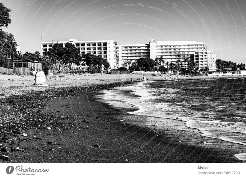 alte Seeseite Spanien modern Strand Haus Gebäude MEER reisen Landschaft Stadtzentrum Baum Himmel Wasser nah Marbella Malaga traditionell Architektur Straße