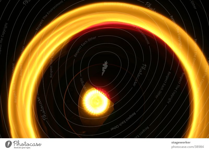 Lampe von oben Lichtspiel gelb Farbwechsler Beleuchtung