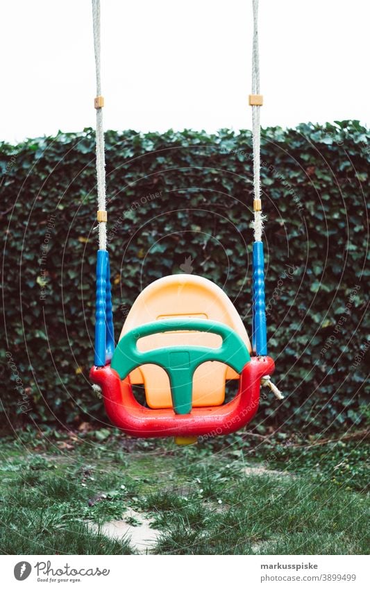 Kinderschaukel Kindergarten Spielplatz Spielplatzgeräte schaukeln Schaukel Kleinkind Spielen