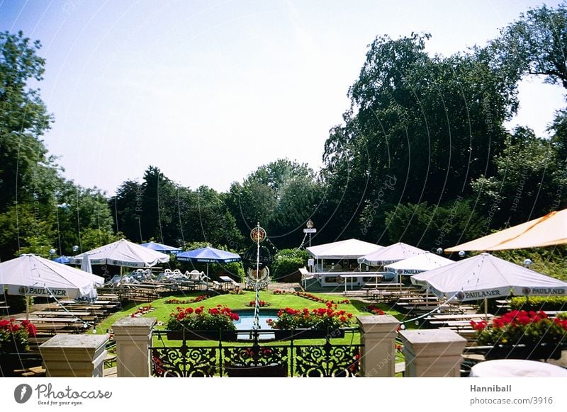 Biergarten: Vor dem Sturm Garten