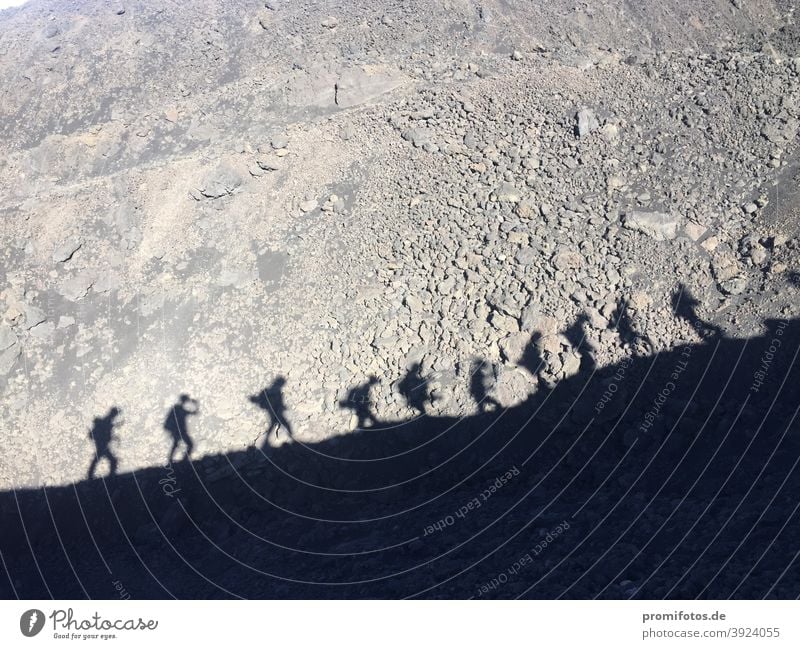 Schattenspiele auf Sizilien, Italien, nahe dem Ätna. Foto: Alexander Hauk urlaub freizeit tourismus ferien wanderung vulkan ätna schatten schattenspiel