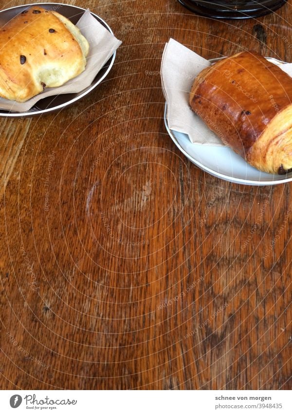 die leckersten der Welt frühstück Croissant kaffee cafe essen nahrung Kaffee Café Tasse Morgen Farbfoto Essen Frühstück Espresso Tisch heiß Getränk Becher braun