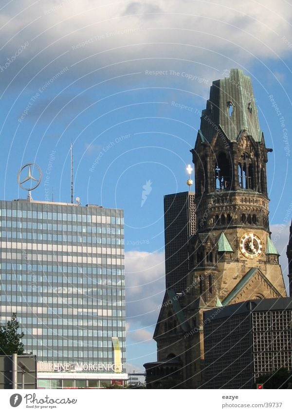 Kaiser-Wilhelm-Gedächtnis-Kirche Sightseeing Kurfürstendamm Charlottenburg Architektur Gedächtnis Kirche Europacanter Berlin