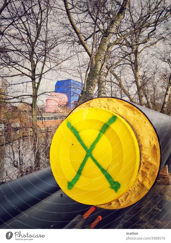 UT 2 Versuchsanstalt für Wasserbau Berlin Charlottenburg Rohr geschlossen Baum menschenleer Himmel