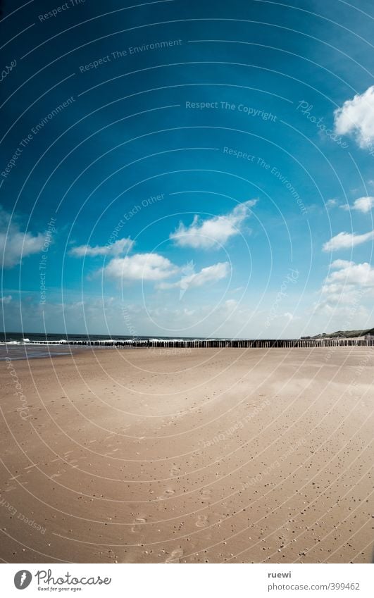 Sandstrand. Feierabend. Freizeit & Hobby Ferien & Urlaub & Reisen Tourismus Ferne Sommer Sonne Strand Meer Wellen Natur Landschaft Urelemente Erde Luft Wasser