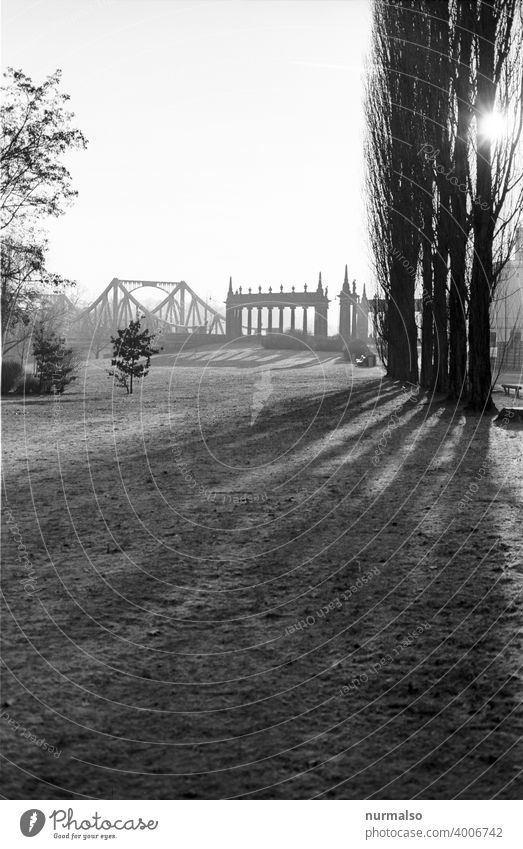 wo die Agenten . .. Brücke Historisch Glienicker Brücke Havel Kalter Krieg Agentenübergabe Morgen Traum Preußen Übergang Filmkulisse wandern draußen Berlin