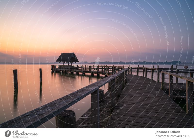 Hemmelsdorfer See Steg Wasser Natur Reflexion & Spiegelung Landschaft Schleswig-Holstein Außenaufnahme Menschenleer ruhig Idylle Licht Erholung Seeufer