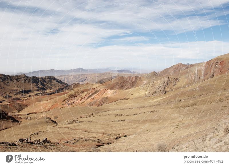 Atacama-Wüste in Chile, Südamerika. Außenaufnahme. Tageslicht. Querformat. Foto: Alexander Hauk atacama atacama-wüste südamerika chile außenaufnahme tageslicht