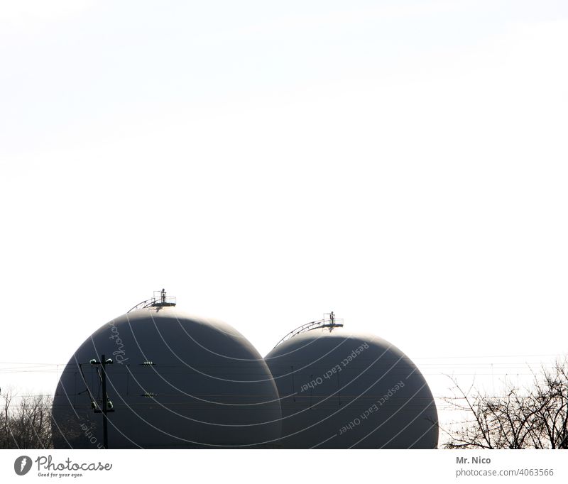 Gastanks Technik & Technologie Behälter u. Gefäße Energiewirtschaft Kugel Tank Industrie Industrieanlage Rohstoffe & Kraftstoffe Ressource rund Kessel