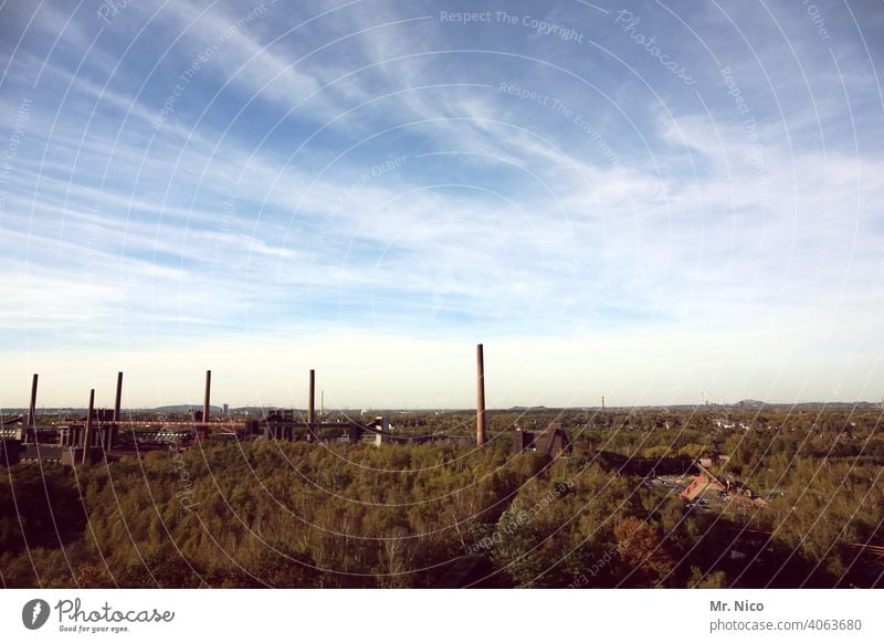 Zeche ZollvereinIndustrie Bauwerke stahlbau bergwerk Wolkenhimmel Gebäude architektur zeche bauwerk anlagen Wirtschaft Umwelt Ruhrgebiet Sehenswürdigkeit