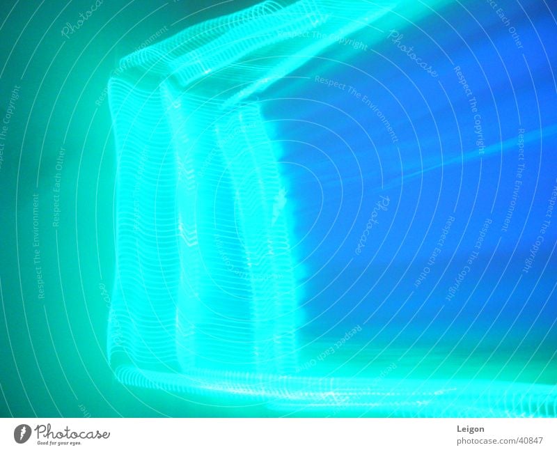 lichtkette2 Vorhang Licht geheimnisvoll dunkel Dinge blau Kette