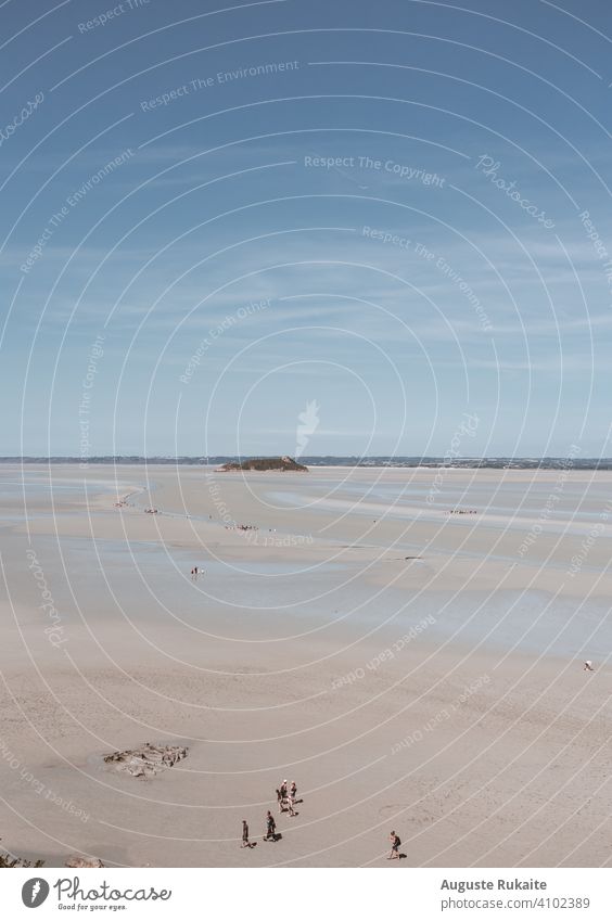 Touristen und verlassene Orte MEER Meereslandschaft Sommer Meerwasser Seeküste Dünen am Strand Meeresufer Seeseite Wind Natur Schönheit der Natur Natur-Foto