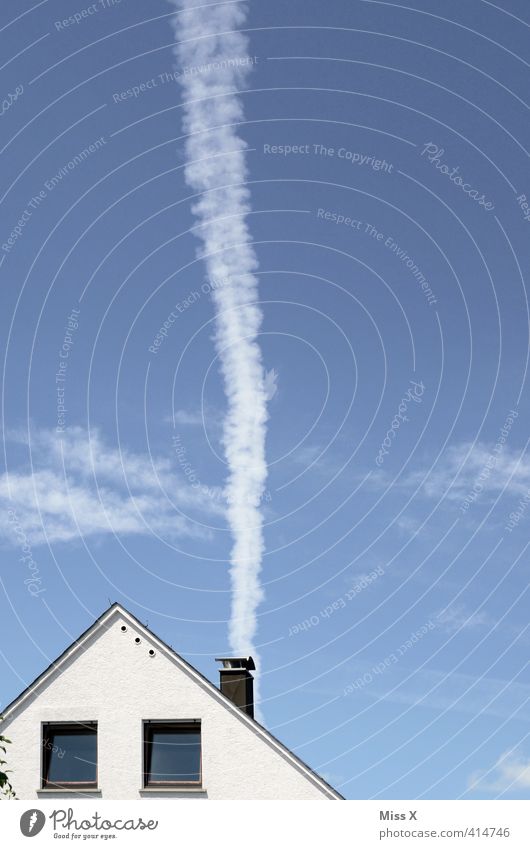 neuer Papst Häusliches Leben Wohnung Haus Energiewirtschaft Erneuerbare Energie Kohlekraftwerk Himmel Wolken Schönes Wetter Einfamilienhaus Fenster Schornstein