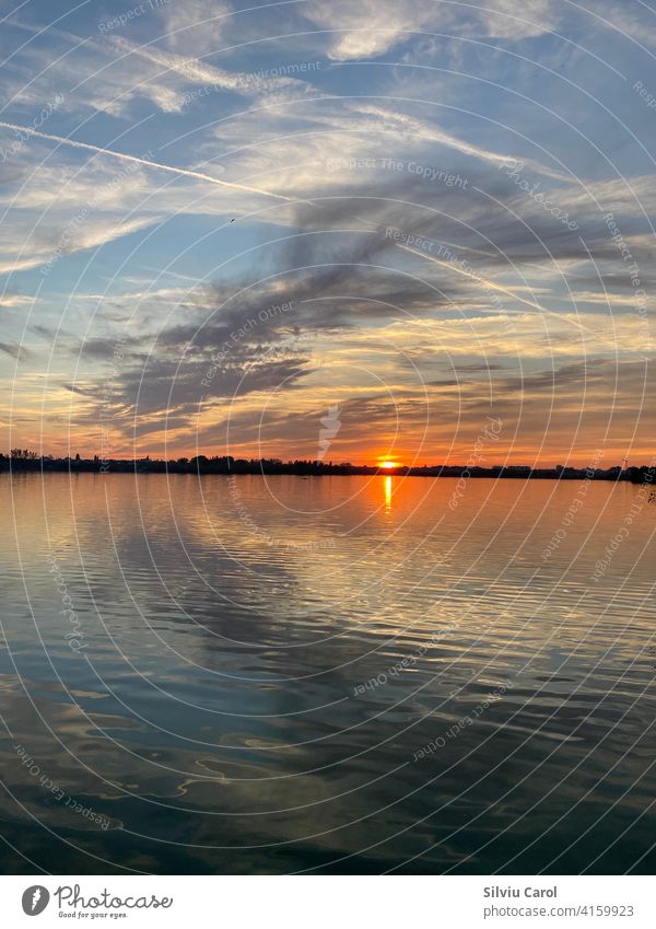 Sonnenuntergang Landschaft auf See MEER Urlaub Wasser Natur Cloud Sonnenaufgang reisen Horizont Himmel (Jenseits) Meer Sommer Insel Strand tropisch ruhen