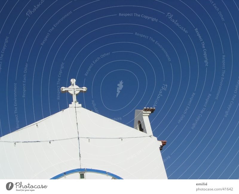 HerrimHimmel Mauer weiß Katholizismus Gotteshäuser Religion & Glaube Rücken blau Perspektive Detailaufnahme