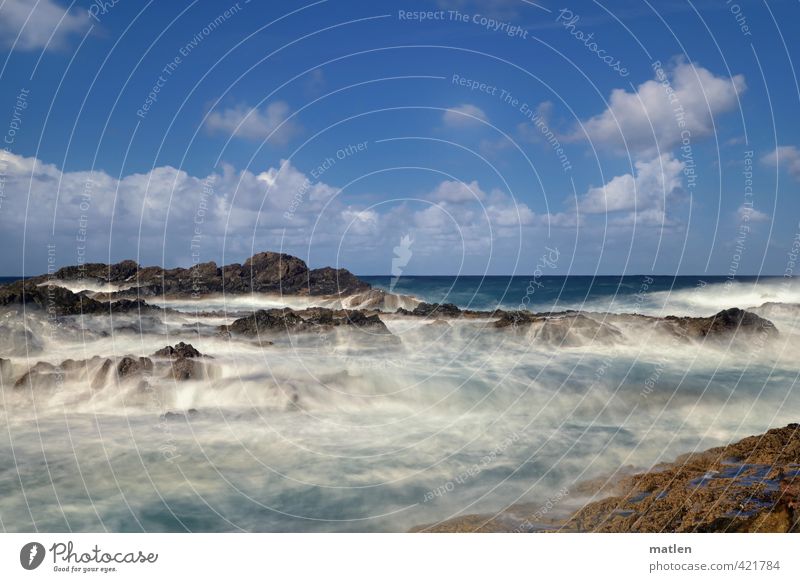 Wasserwelt Natur Landschaft Urelemente Himmel Wolken Horizont Sonne Wetter Schönes Wetter Felsen Wellen Küste Riff Meer blau braun türkis weiß Farbfoto