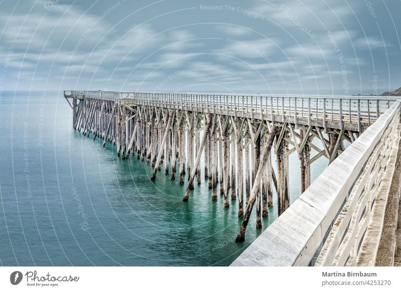 Pier von San Simeon am Strand des William Randolph Hearst Memorial, Kalifornien Brücke Erholung Bucht william randolph Hearst-Gedächtnis-Strand Gezeiten